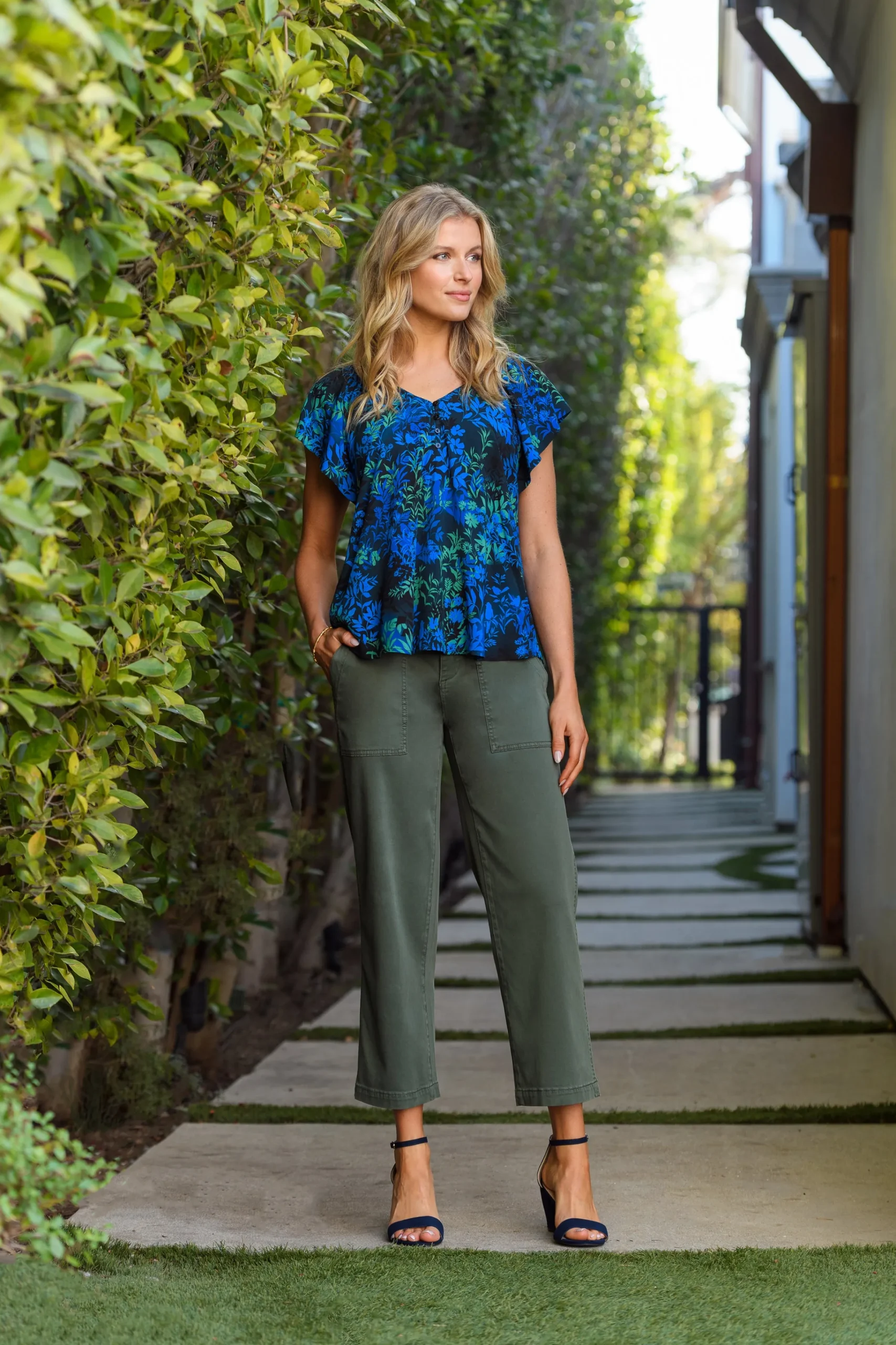 Liverpool Los Angeles Pants|Crops-CARGO WIDE LEG CROP Mossgreen