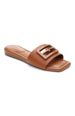 Liverpool Los Angeles Sandals-DUNBAR LOGO MEDALLION SANDALS Luggage