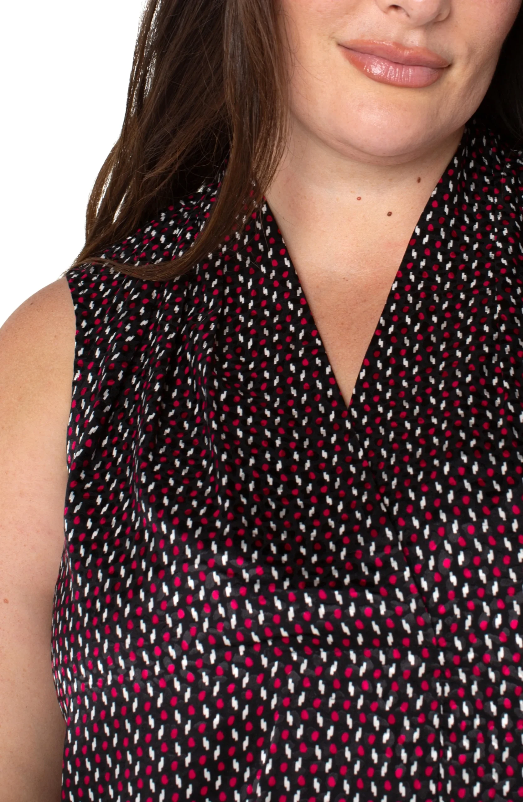 Liverpool Los Angeles Tops-SLEEVELESS PLEATED NECK WOVEN BLOUSE Starrubydot