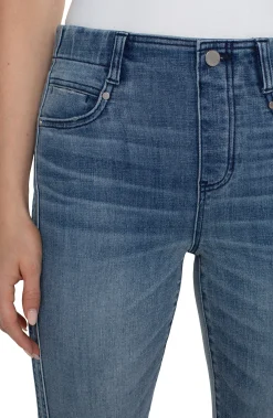 Liverpool Los Angeles Jeans|Crops-THE GIA GLIDER® CROP ECO FLARE Cherrycreek